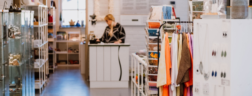 Täky gallerian myymälää